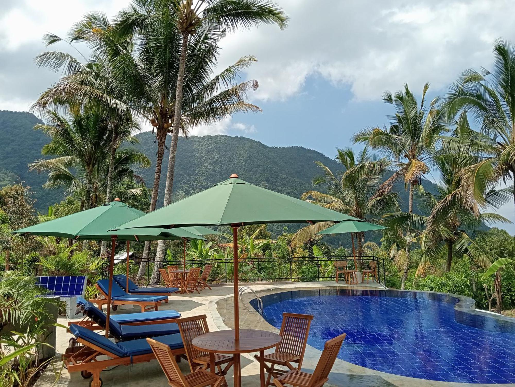 Sekumpul Bali Hidden Space Singaraja  Luaran gambar