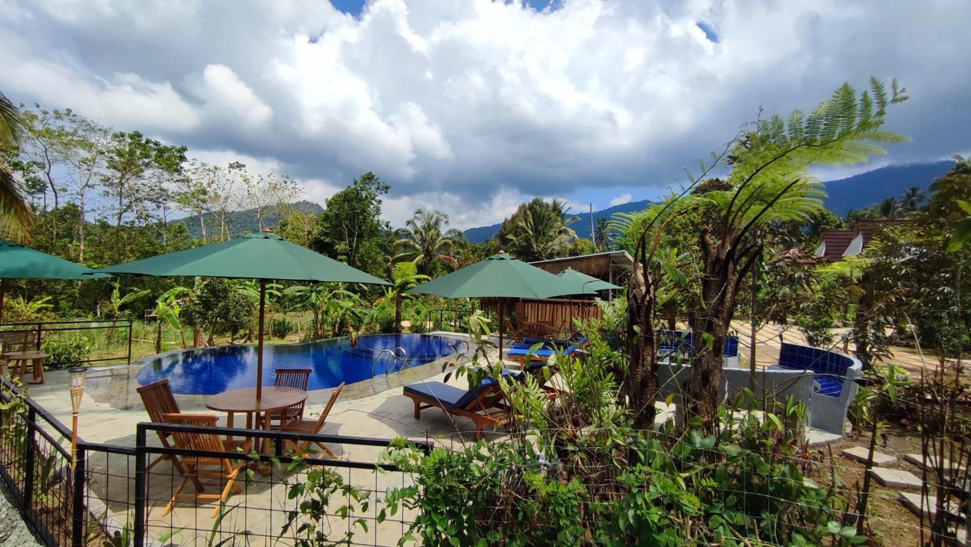 Sekumpul Bali Hidden Space Singaraja  Luaran gambar