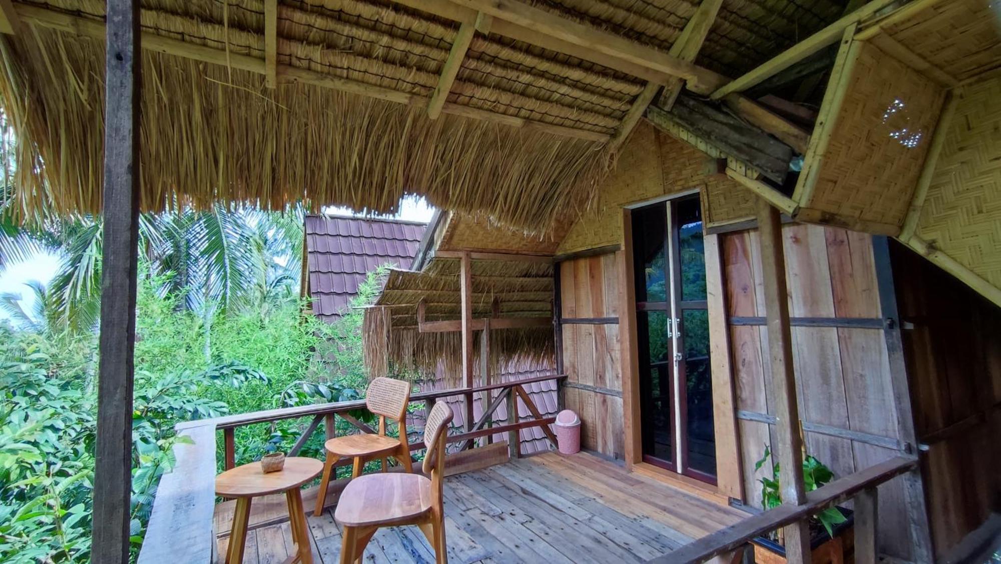 Sekumpul Bali Hidden Space Singaraja  Luaran gambar