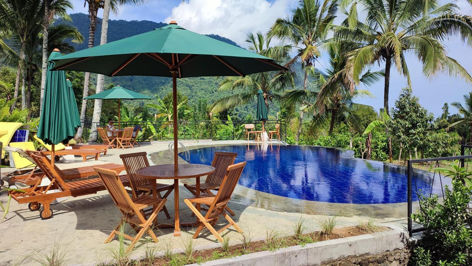 Sekumpul Bali Hidden Space Singaraja  Luaran gambar
